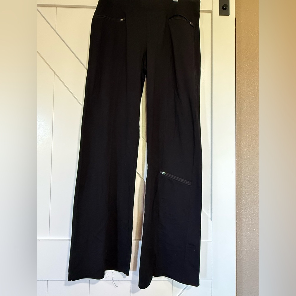 Magellan Outdoors Black Wide Leg Pants
